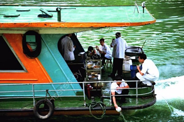 River Cruiser Kitchen, Zhujaing to Yangshuo